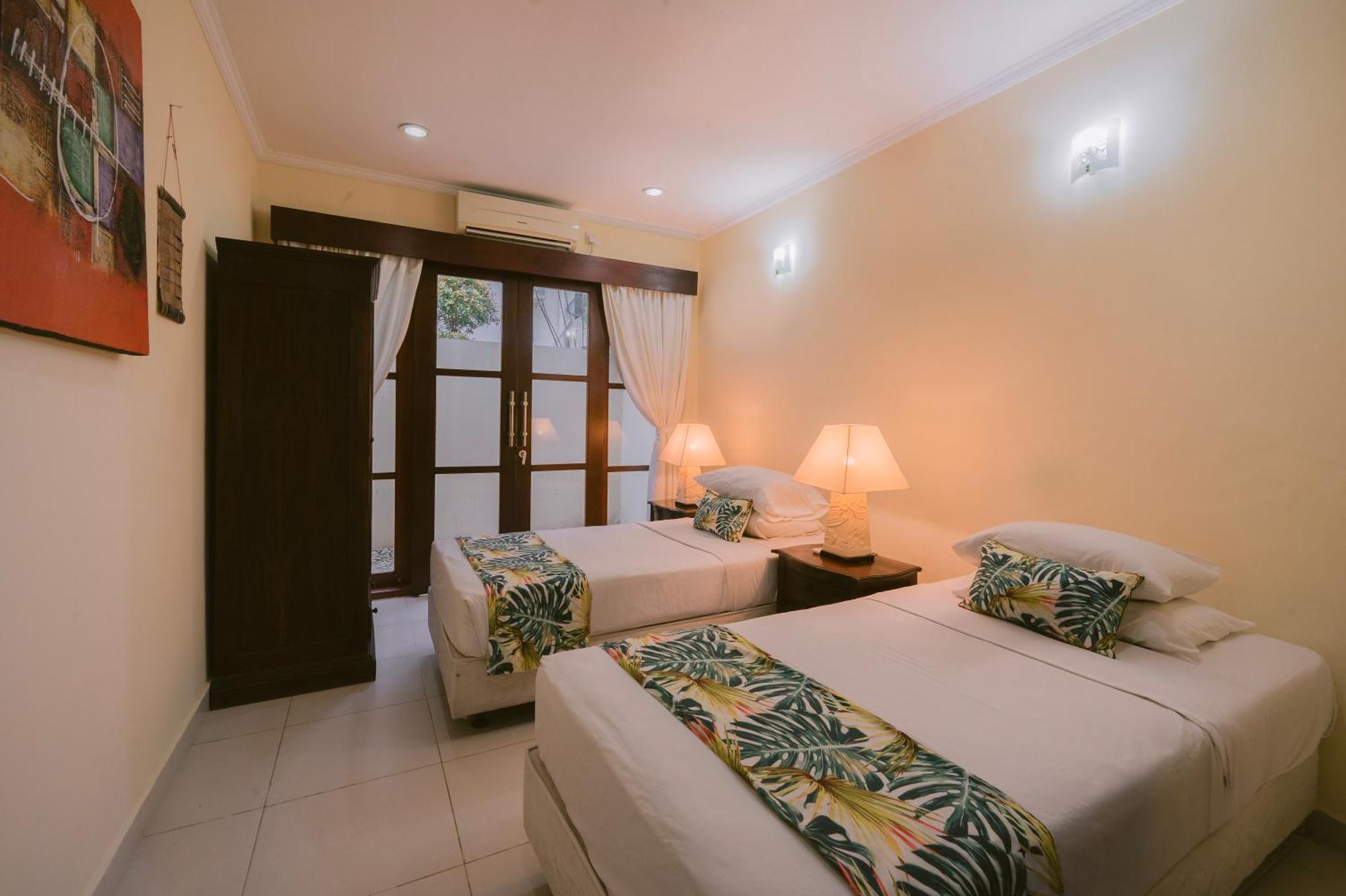 Medewi Bay Retreat Hotel Pulukan Room photo